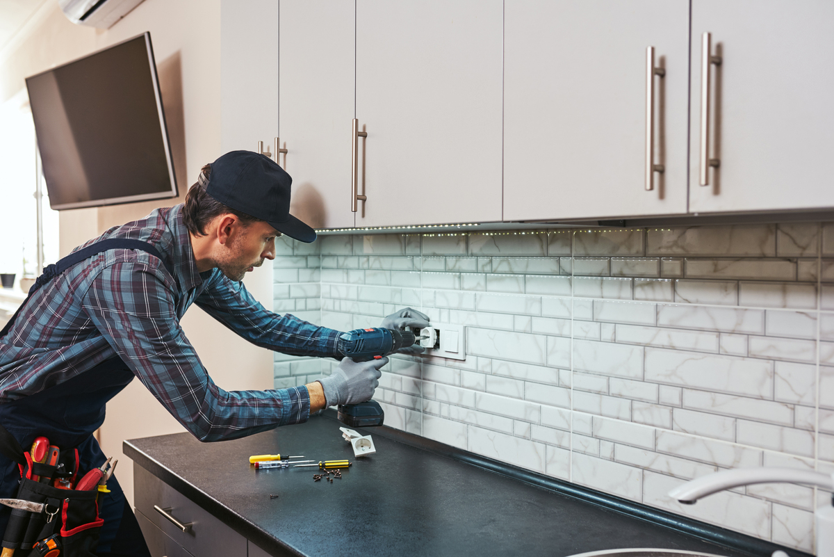 électricité dans la maison